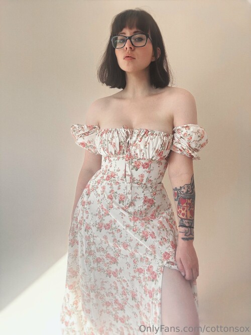Alice Cotton Sox | Alicewinterhold Nude Leaked Onlyfans Photo Alice Cotton Sox | Alicewinterhold Nude Leaked Onlyfans Photo