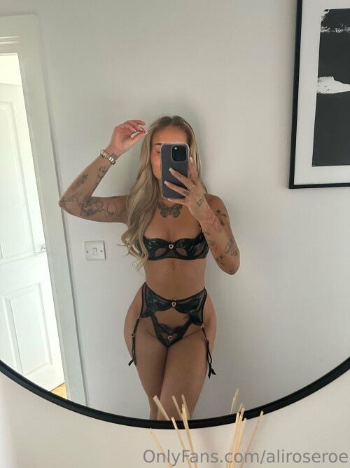 Ali Rose / aliroseroe Nude Leaked Onlyfans Photo Ali Rose / aliroseroe Nude Leaked Onlyfans Photo