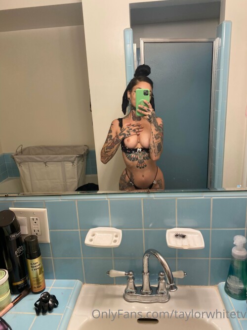 Taylor White | taylorwhitetv Nude Leaked Onlyfans Photo