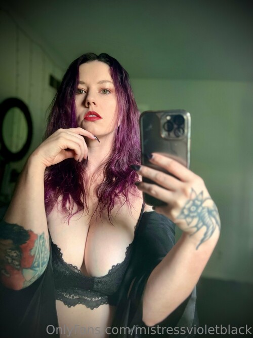 mistressvioletblack Nude Leaked Onlyfans Photo mistressvioletblack Nude Leaked Onlyfans Photo