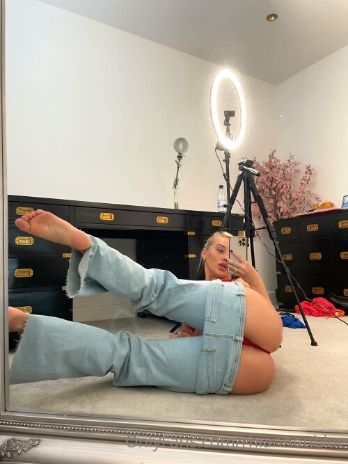 Rhiannon Blue Nude Leaked Onlyfans Photo Rhiannon Blue Nude Leaked Onlyfans Photo