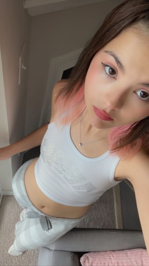 luvcoregf | Fulltime Crybaby Nude Leaked Onlyfans Photo