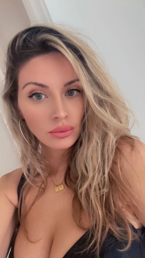 Ashley Schultz Nude Leaked Onlyfans Photo