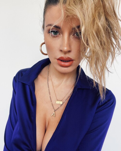 Ashley Schultz Nude Leaked Onlyfans Photo