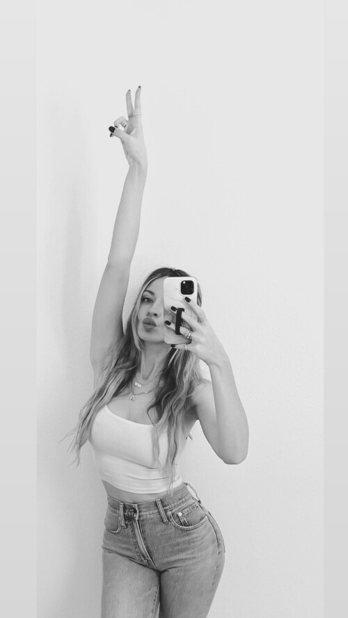 Ashley Schultz Nude Leaked Onlyfans Photo