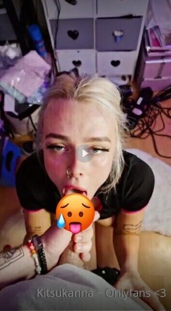 Breadcos / Kitsukanna / Mollie-jean Nude Leaked Onlyfans Photo Breadcos / Kitsukanna / Mollie-jean Nude Leaked Onlyfans Photo