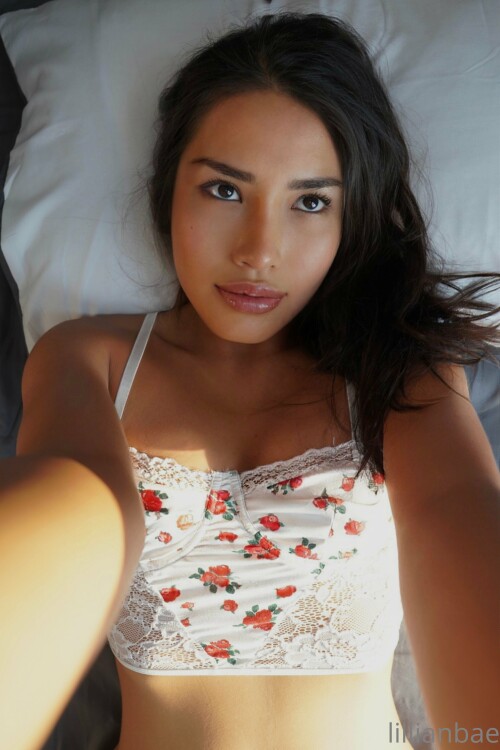 Lillian / lillianbae Nude Leaked Onlyfans Photo Lillian / lillianbae Nude Leaked Onlyfans Photo