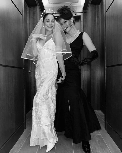 Vanessa Hudgens Photo 1