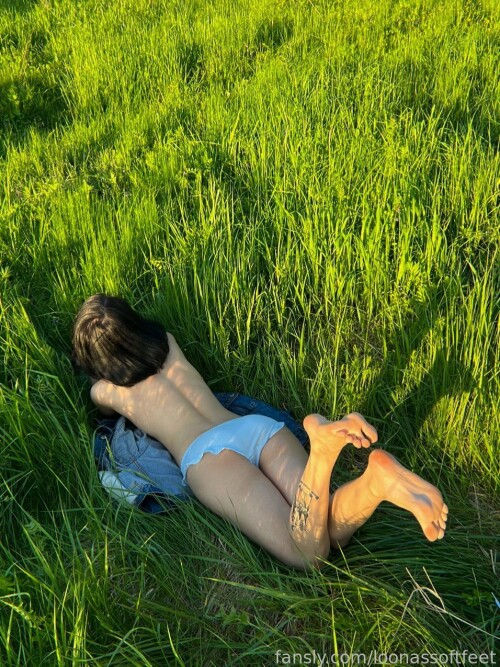 Loonassoftfeet Nude Leaked Onlyfans Photo Loonassoftfeet Nude Leaked Onlyfans Photo