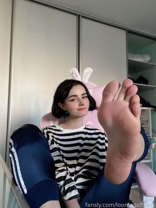 Loonassoftfeet Nude Leaked Onlyfans Photo Loonassoftfeet Nude Leaked Onlyfans Photo
