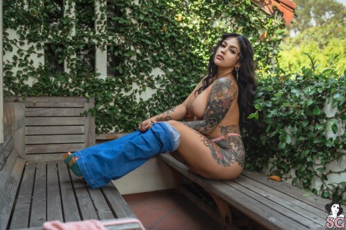 medianochebaby (Bixton) Nude Leaked Onlyfans Photo