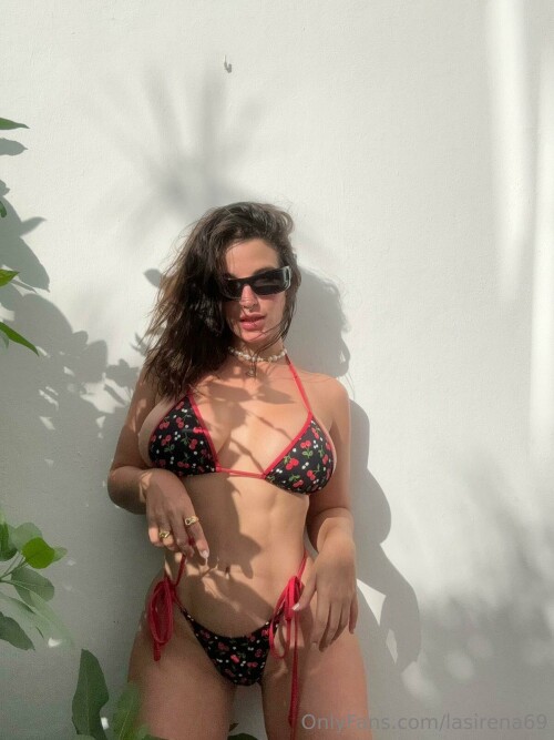LaSirena69 Nude Leaked Onlyfans Photo LaSirena69 Nude Leaked Onlyfans Photo