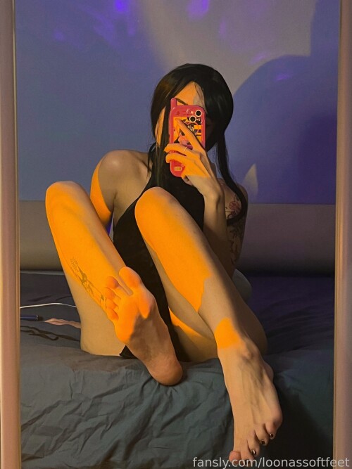 Loonassoftfeet Nude Leaked Onlyfans Photo Loonassoftfeet Nude Leaked Onlyfans Photo