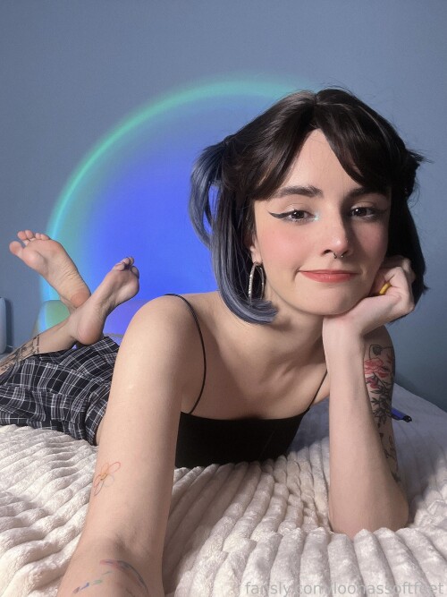 Loonassoftfeet Nude Leaked Onlyfans Photo Loonassoftfeet Nude Leaked Onlyfans Photo