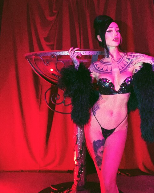 Emma Vauxdevil Nude Leaked Onlyfans Photo Emma Vauxdevil Nude Leaked Onlyfans Photo