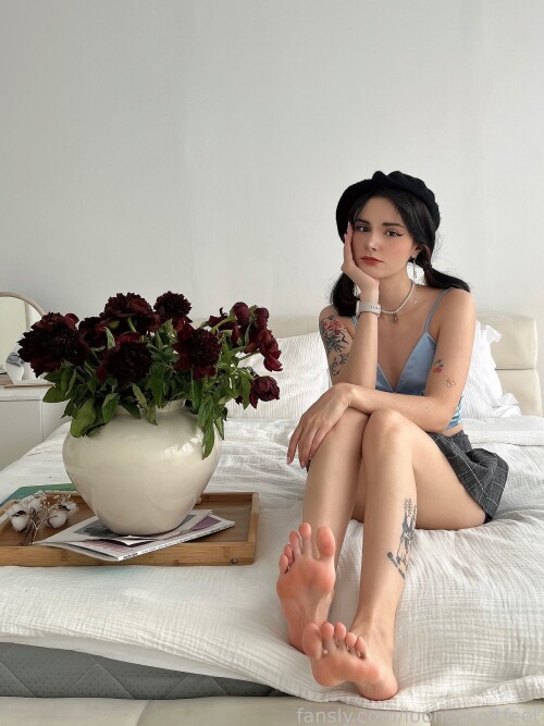 Loonassoftfeet Nude Leaked Onlyfans Photo Loonassoftfeet Nude Leaked Onlyfans Photo