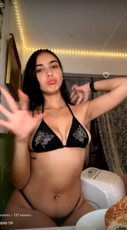 emvlina / em1lina Nude Leaked Onlyfans Photo emvlina / em1lina Nude Leaked Onlyfans Photo