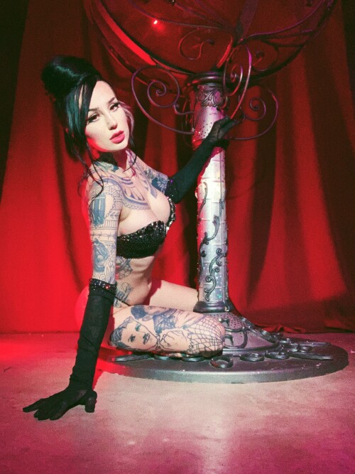 Emma Vauxdevil Nude Leaked Onlyfans Photo Emma Vauxdevil Nude Leaked Onlyfans Photo