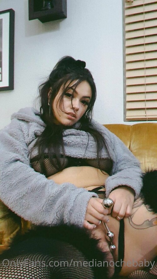 medianochebaby (Bixton) Nude Leaked Onlyfans Photo