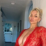 720x1280_4ab58ceaad82e67271b695802b8f4e14c4ea828bde123afa