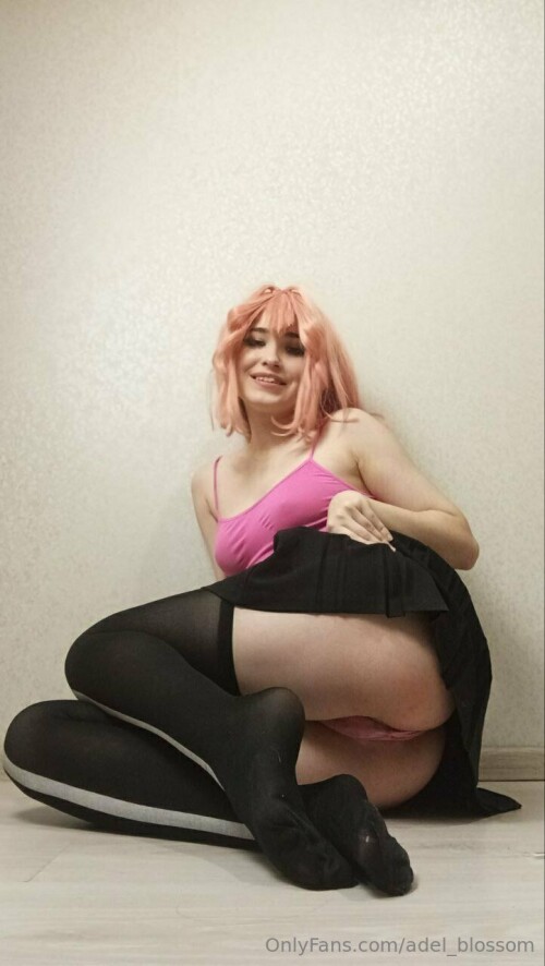 adel_blossom / blossom_vip / mia_muah Nude Leaked Onlyfans Photo