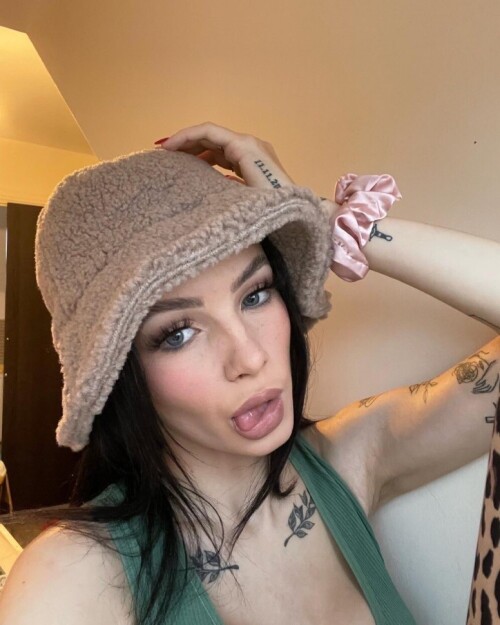 Brittany Olivia | brittanyolivia | pastaissick | lottielake Nude Leaked Onlyfans Photo