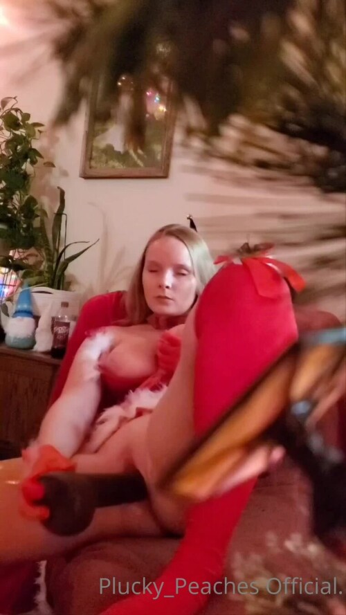 pluckypeaches Nude Leaked Onlyfans Photo pluckypeaches Nude Leaked Onlyfans Photo
