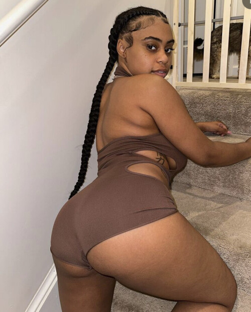 Caramelcrazee / Kayla le Bomb Nude Leaked Onlyfans Photo Caramelcrazee / Kayla le Bomb Nude Leaked Onlyfans Photo