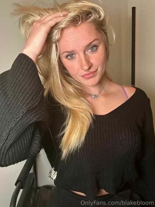 blakebloom Nude Leaked Onlyfans Photo blakebloom Nude Leaked Onlyfans Photo