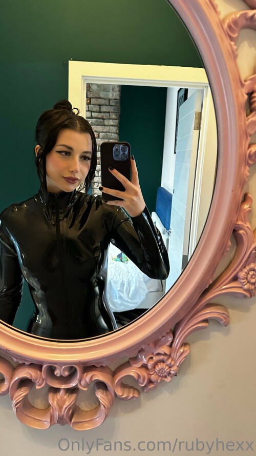 Ruby Hexx | hexx_girl Nude Leaked Onlyfans Photo Ruby Hexx | hexx_girl Nude Leaked Onlyfans Photo