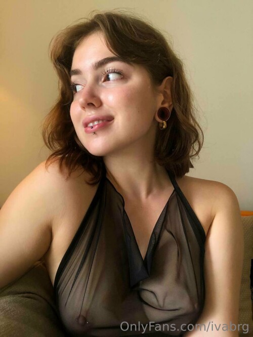 Iva Berg / dapper_coding Nude Leaked Onlyfans Photo Iva Berg / dapper_coding Nude Leaked Onlyfans Photo