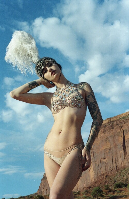 Emma Vauxdevil Nude Leaked Onlyfans Photo Emma Vauxdevil Nude Leaked Onlyfans Photo
