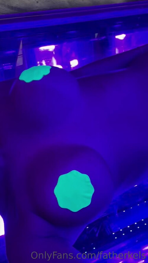 Kelsey Calemine | fatherkels Nude Leaked Onlyfans Photo Kelsey Calemine | fatherkels Nude Leaked Onlyfans Photo