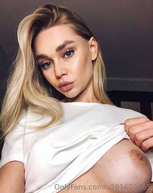 Sandy_mell_rose aka sandy_blond uwetpeach Onlyfans Nude Leaked Onlyfans Photo