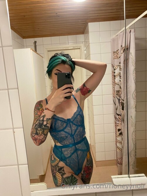 Honeyy Noir | honeyynoir | samssoaked Nude Leaked Onlyfans Photo Honeyy Noir | honeyynoir | samssoaked Nude Leaked Onlyfans Photo