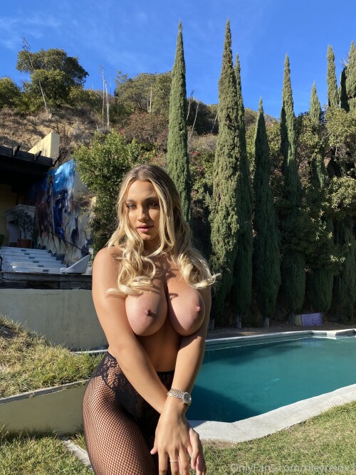 Celina Smith Nude Leaked Onlyfans Photo Celina Smith Nude Leaked Onlyfans Photo