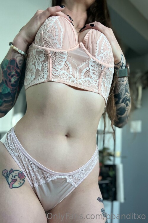 bbanditxo / Badlandbandit Nude Leaked Onlyfans Photo bbanditxo / Badlandbandit Nude Leaked Onlyfans Photo