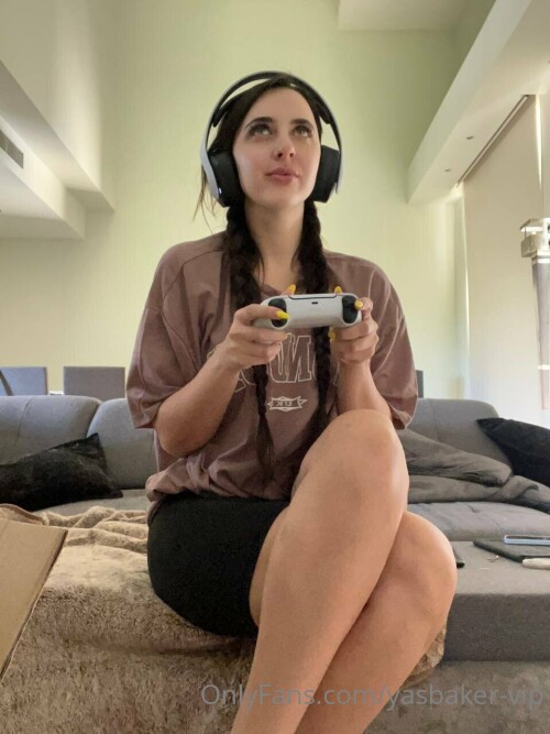 Yasmin Baker - queenb-vip Nude Leaked Onlyfans Photo Yasmin Baker - queenb-vip Nude Leaked Onlyfans Photo