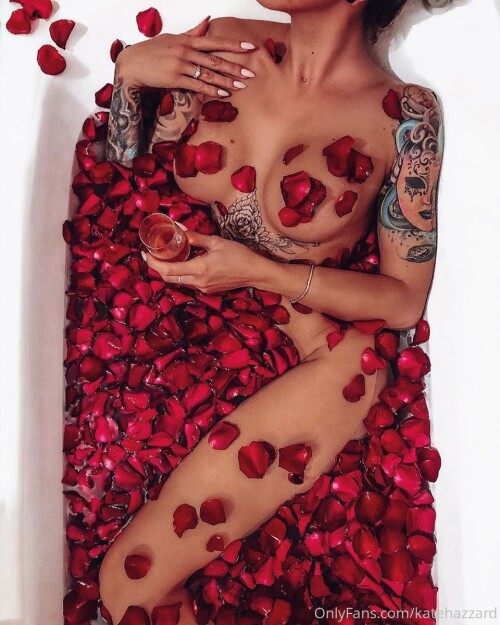 Kate Hazzard / kate.hazzard / AlterKate π§πΎ Nude Leaked Onlyfans Photo Kate Hazzard / kate.hazzard / AlterKate π§πΎ Nude Leaked Onlyfans Photo