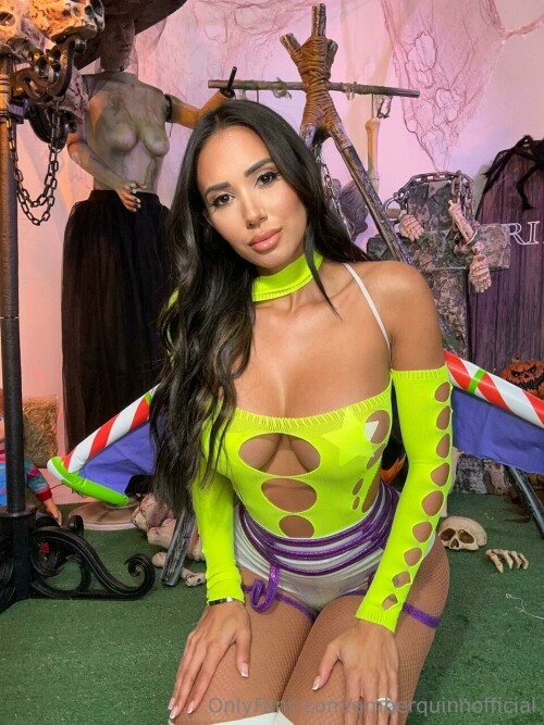 Amber Quinn Nude Leaked Onlyfans Photo Amber Quinn Nude Leaked Onlyfans Photo