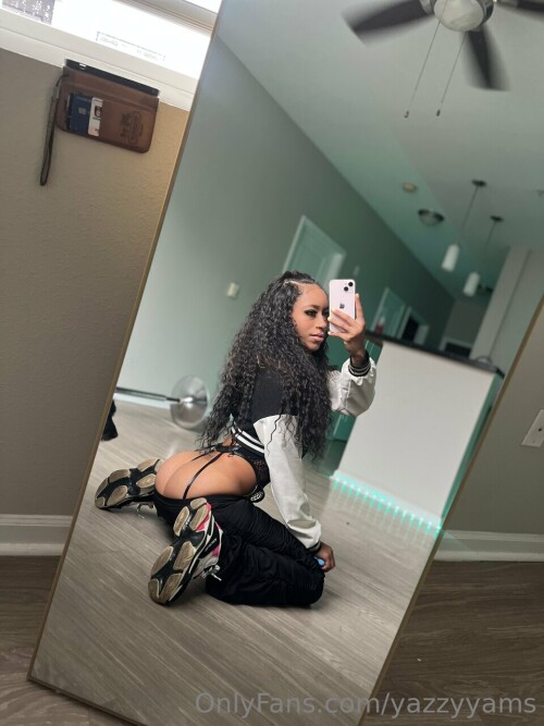yazzyyams / Queen Yasmeena Nude Leaked Onlyfans Photo yazzyyams / Queen Yasmeena Nude Leaked Onlyfans Photo