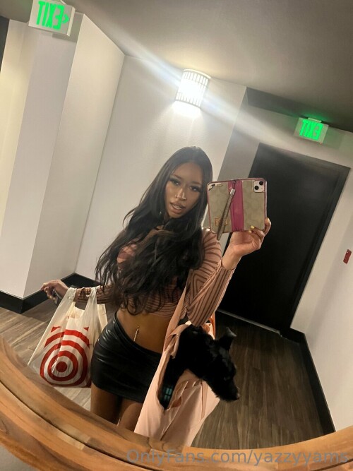 yazzyyams / Queen Yasmeena Nude Leaked Onlyfans Photo yazzyyams / Queen Yasmeena Nude Leaked Onlyfans Photo