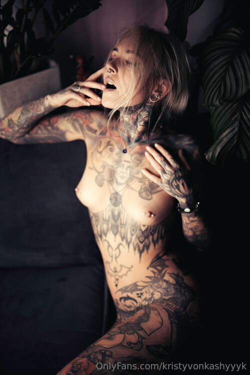 Kristy Von Kashyyyk Nude Leaked Onlyfans Photo Kristy Von Kashyyyk Nude Leaked Onlyfans Photo