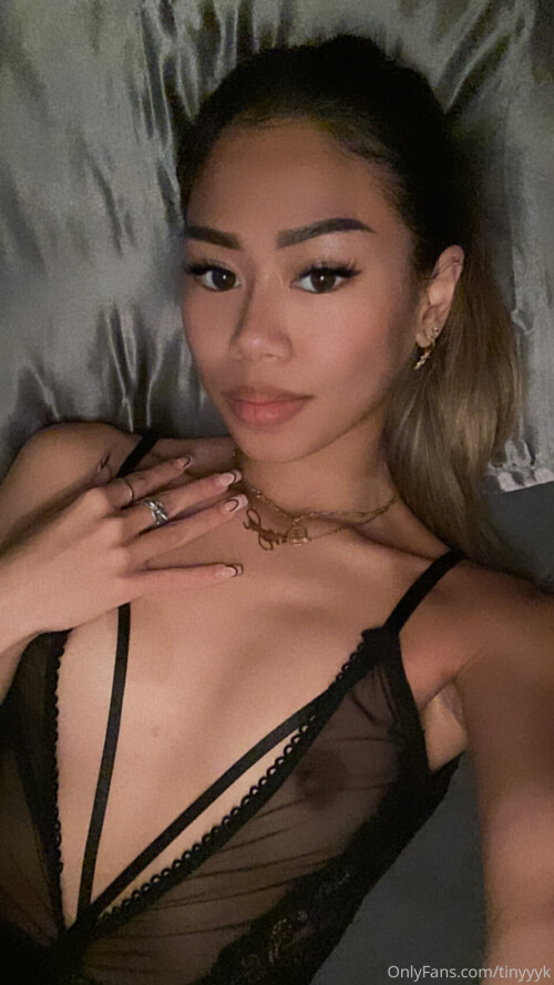 tinyyyk (aka kaylakipp) Nude Leaked Onlyfans Photo tinyyyk (aka kaylakipp) Nude Leaked Onlyfans Photo