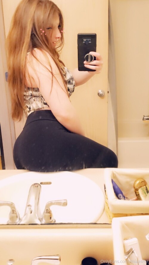 MIAASMR Nude Leaked Onlyfans Photo MIAASMR Nude Leaked Onlyfans Photo