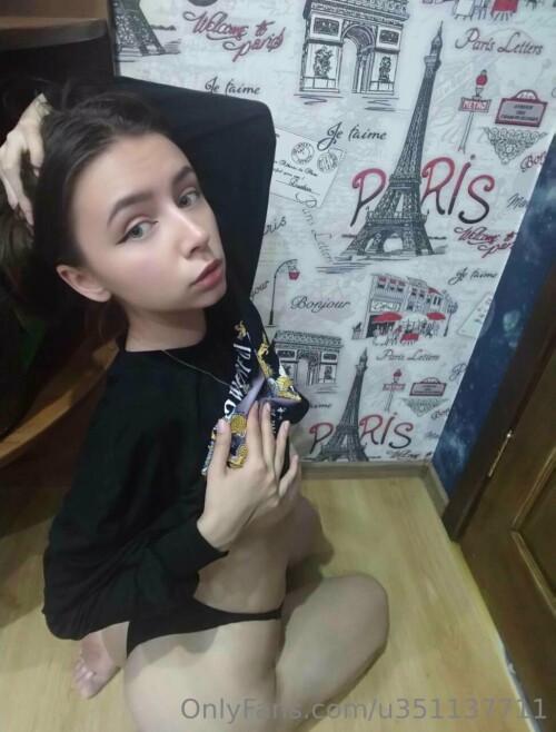 Caroline / m1sscandy Nude Leaked Onlyfans Photo