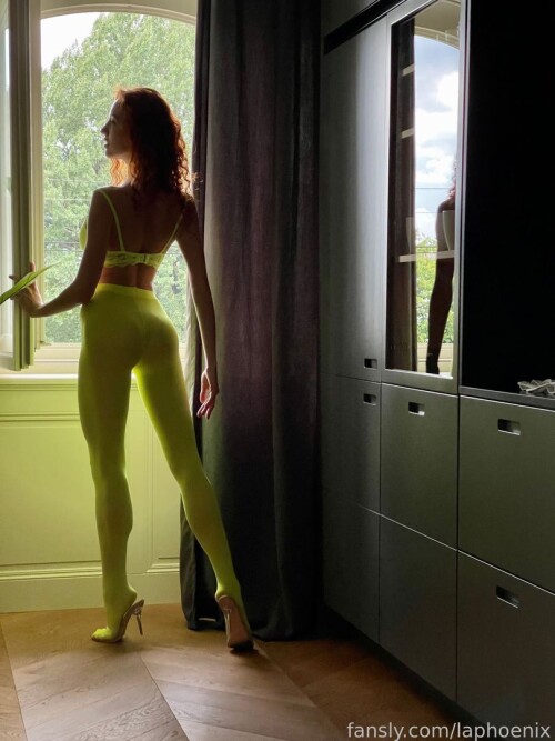 Curly Fenix Gingery Ksu Nude Leaked Onlyfans Photo Curly Fenix Gingery Ksu Nude Leaked Onlyfans Photo