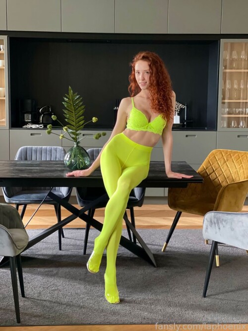 Curly Fenix Gingery Ksu Nude Leaked Onlyfans Photo Curly Fenix Gingery Ksu Nude Leaked Onlyfans Photo