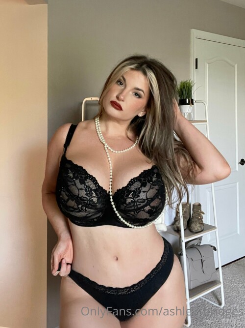Ashley Bridges Nude Leaked Onlyfans Photo Ashley Bridges Nude Leaked Onlyfans Photo