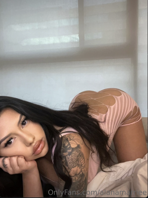 Alanamarriee Nude Leaked Onlyfans Photo Alanamarriee Nude Leaked Onlyfans Photo